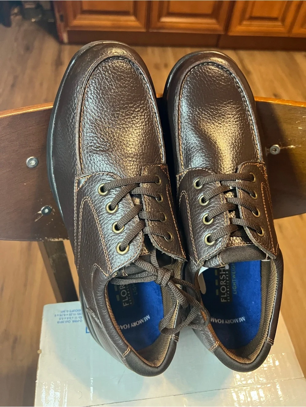 NIB Florsheim Pacer Moc Lace Men's 11 M Brown Tumble Leather Oxfords 11735